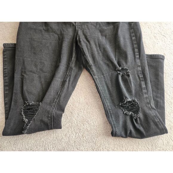 Old Navy ladies size 16 jeans - Picture 2 of 7